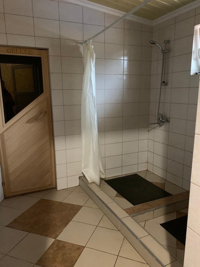 Уютный гостевой дом в стрелковом комплексе Бизон, 2
